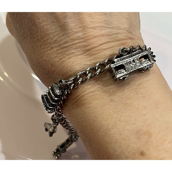 VTG San Francisco charm bracelet 6 charms 7" Long Collectable - Picture 8 of 8